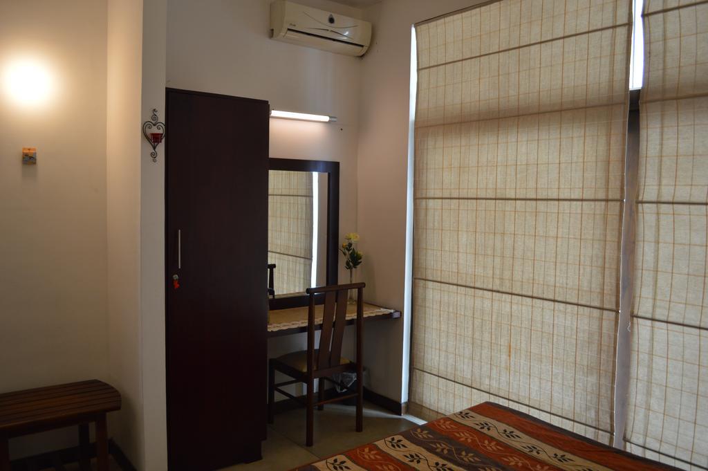 Star Class Comfort In Capital City Battaramulla Εξωτερικό φωτογραφία